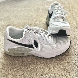 Nike Air Max Excee Sneakers